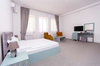 Отель Maricel Astara Resort Hotel Astara Номер Делюкс с кроватью размера «king-size»-1